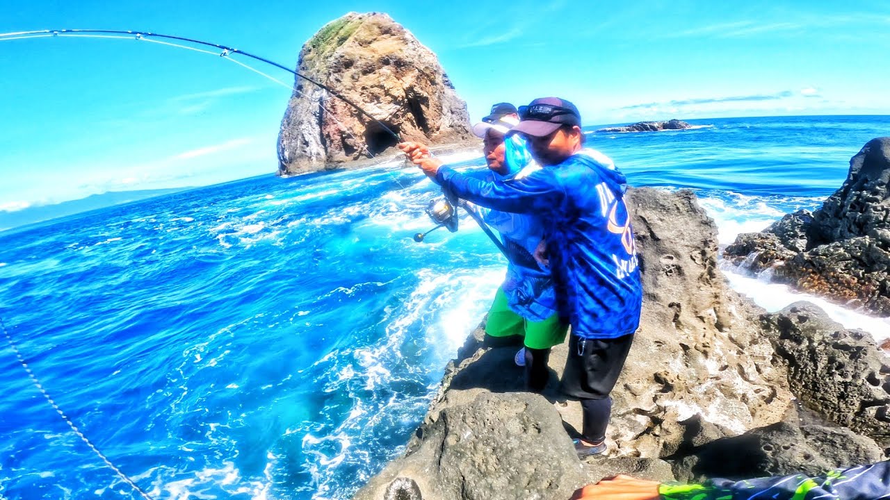 The Dangerous Spot "Limmayag Island" -Extreme Fishing Adventure