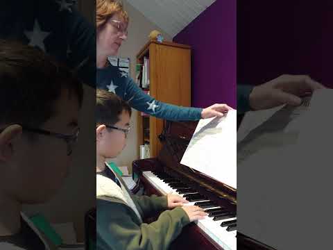 Hedwig's Theme from Harry Potter Magical Music (easy piano solo)