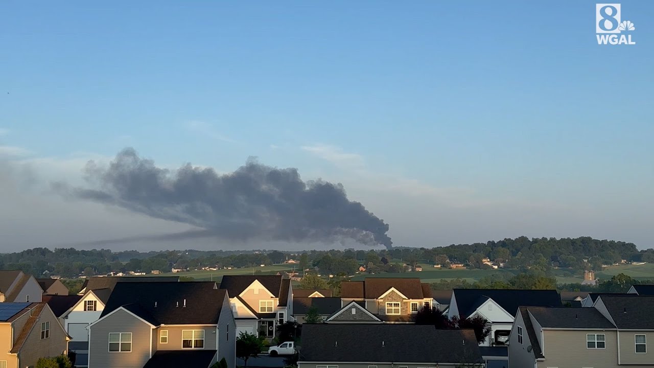 Smoke from building explosion trails across Lancaster County skies ...