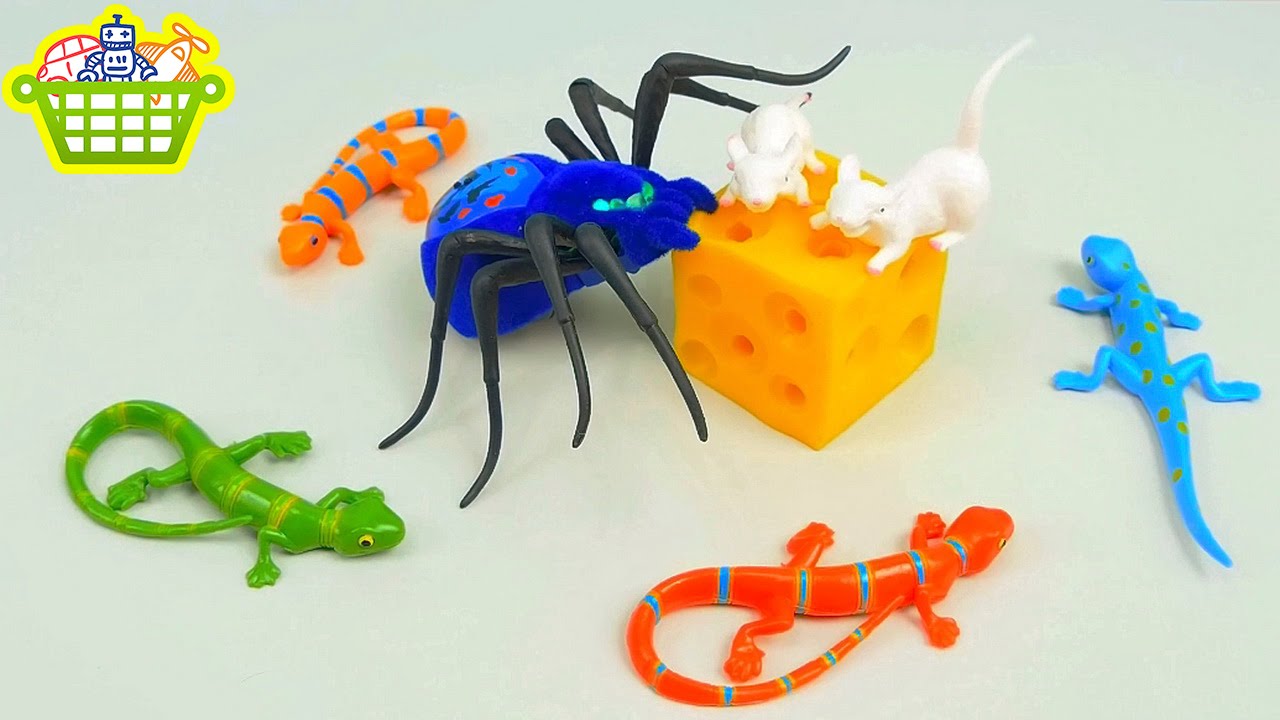 Интерактивный ПАУК охотится на мышей и ящериц - Обзоры Игрушек с Даником. Interactive toy spider