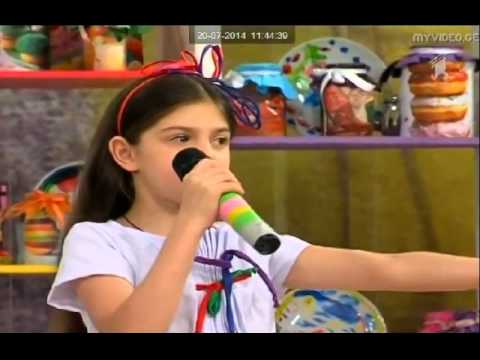 თინანო და თეკლა ფიროსმანაშვილები (ყოჩაღების ქუჩაზე)