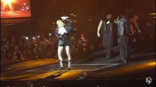 Download lagu 230326 [Blackpink] Rosé - Hard to Love   On The Ground (Born Pink in Manila Day 2)