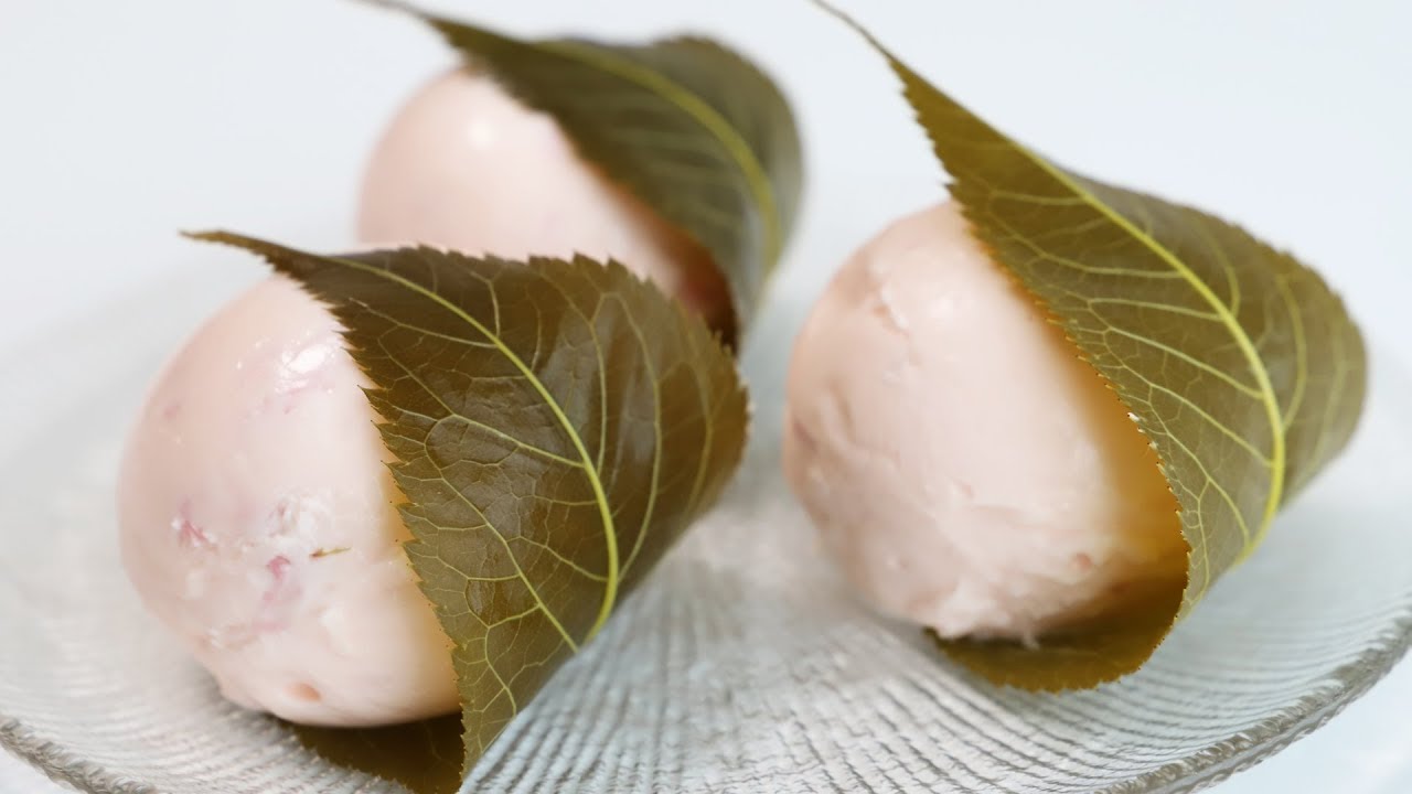 Sakura Mochi? No,it's Sakura No-bake Cheesecake 【Japanese Hanami Sweets】