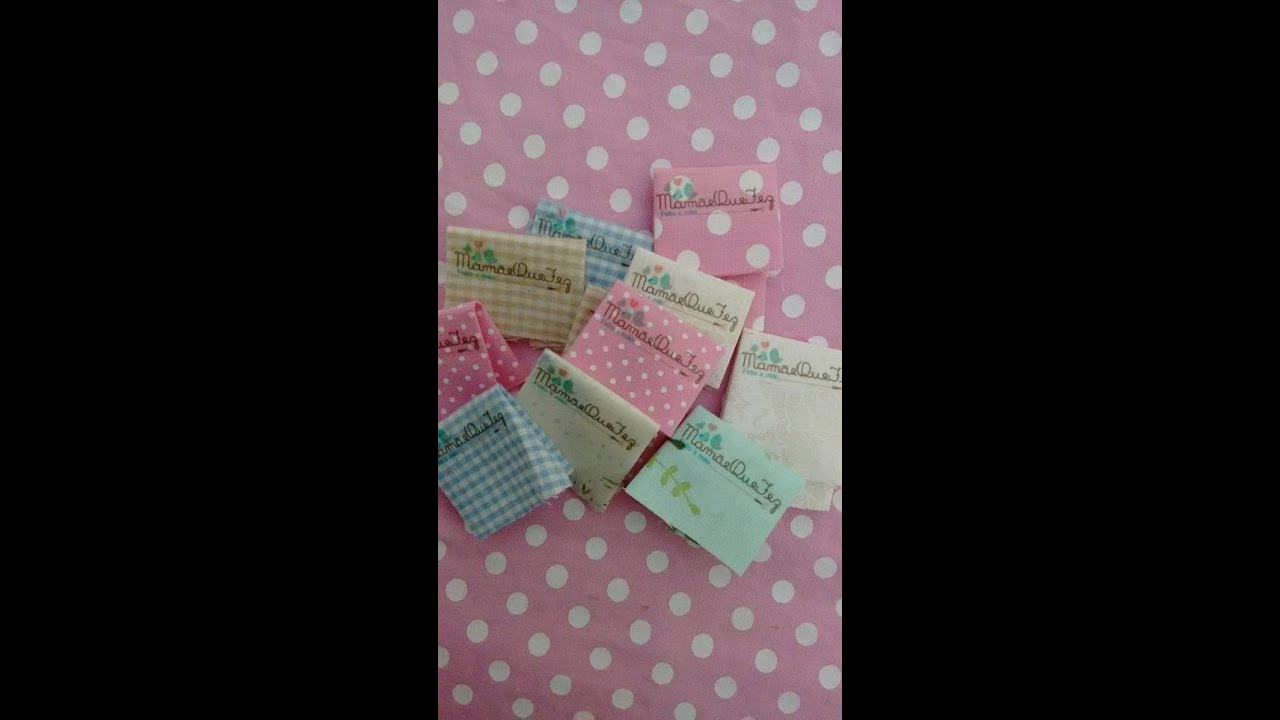 Etiquetas com sobrinhas de tecido