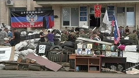 Russian separatists disrupt presidential vote in Ukraine