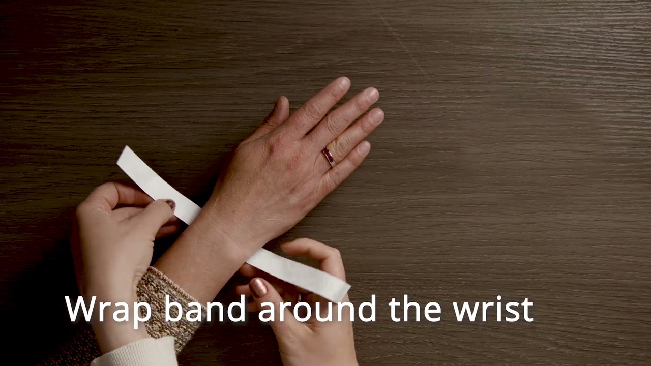 How to Apply Tyvek™ Wristbands