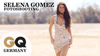 Selena gomez posiert sexy beim gq-fotoshooting. begleitet uns hinter
die kulissen! hier bit.ly/sexyirinashayk haben wir auch exklusive
videoaufnahmen von dem...