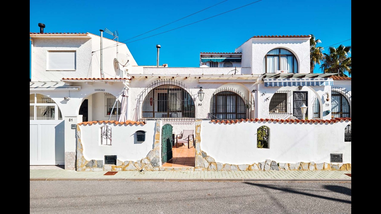 Townhouse for sale in Pinar de Campoverde