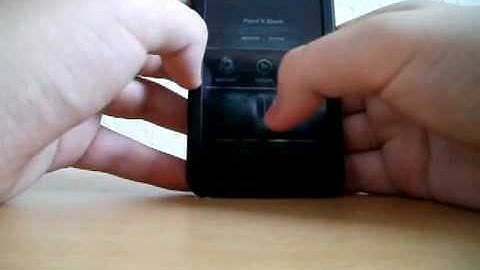 Guitar Hero For iPod Touch  iPhone App Review   video   1