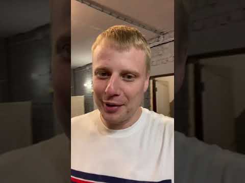 Слава Комиссаренко -
