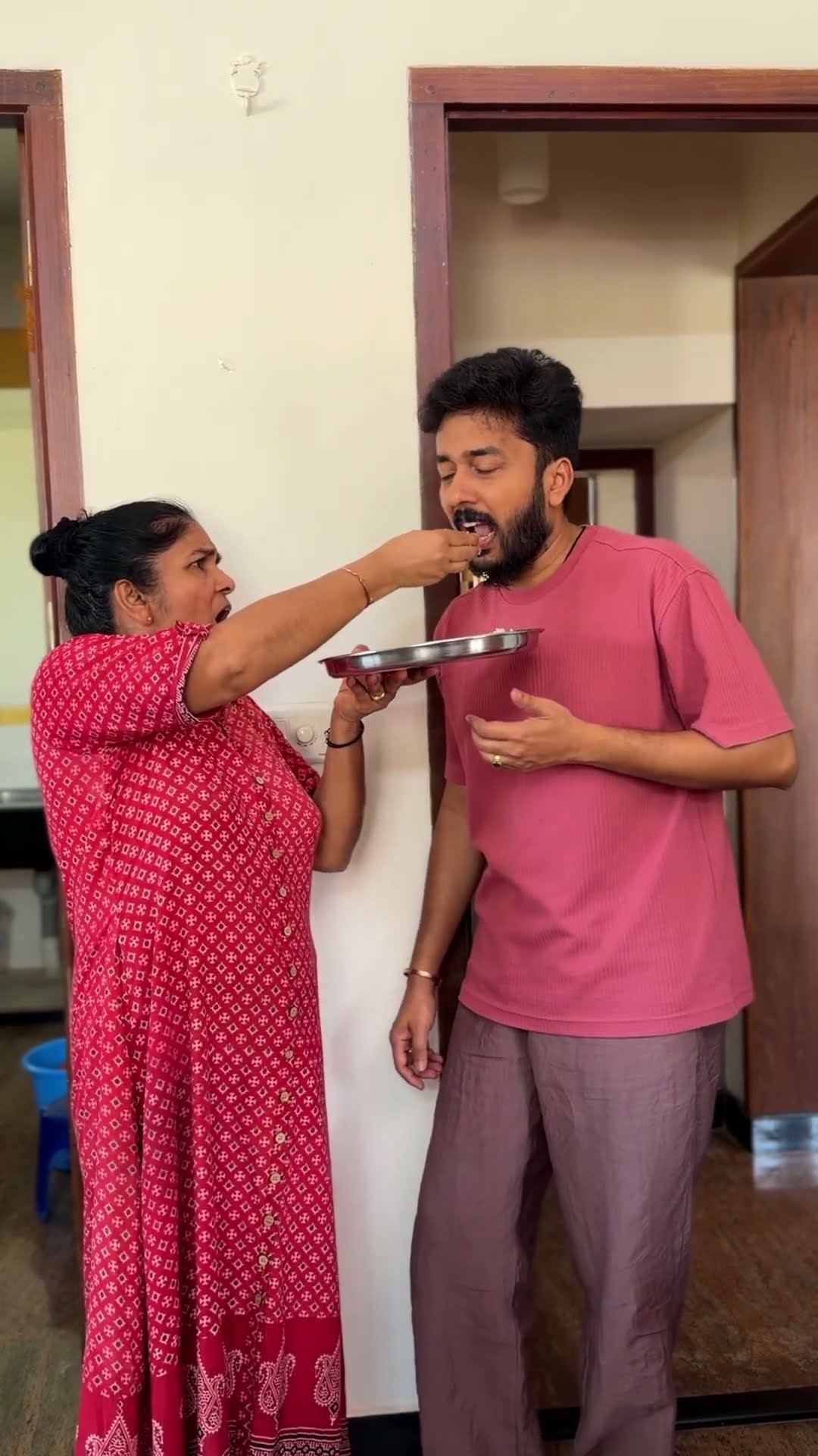 ❤ സ്നേഹം മാത്രം 🤗 - ShareChat