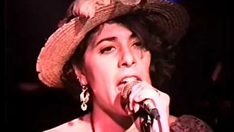 Marion Daze Live