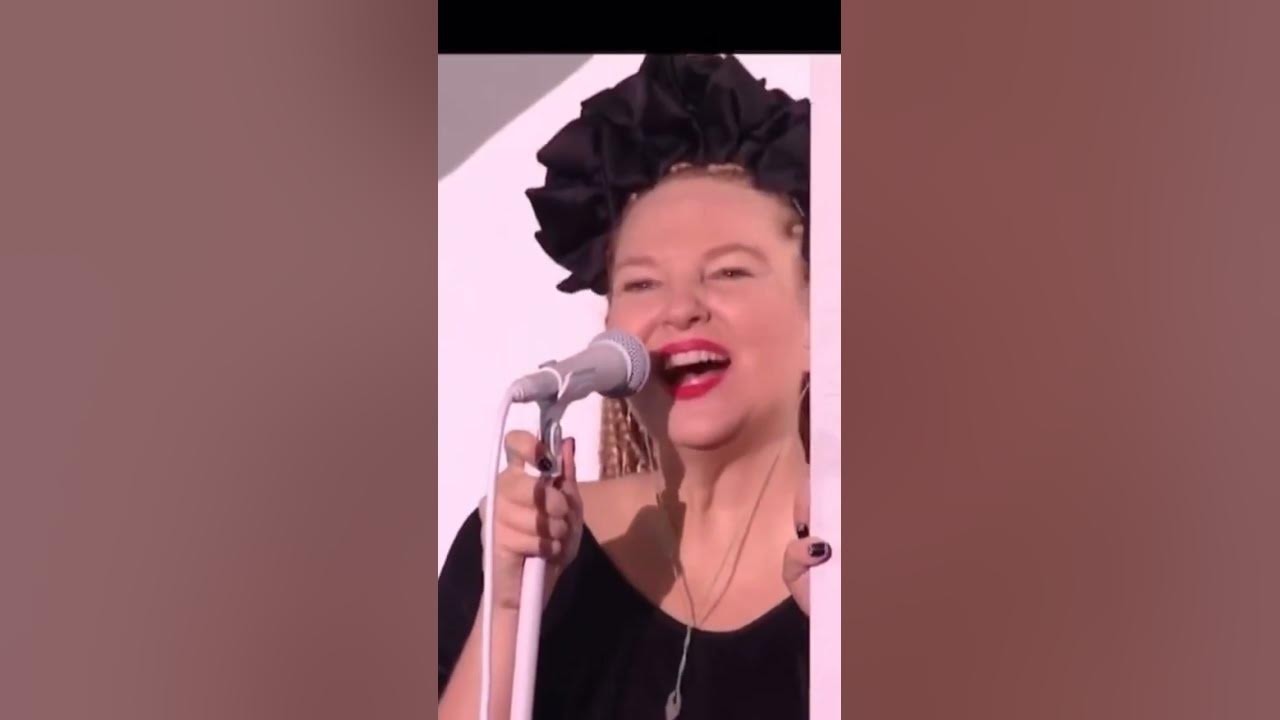 Sia unstoppable live without wig ✨ #Sia #unstoppable #sia #live Sia unstoppable live without wig ✨ #Sia #unstoppable #sia #live