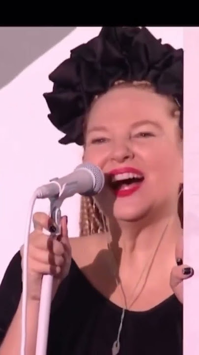 Sia unstoppable live without wig ✨ #Sia #unstoppable #sia #live