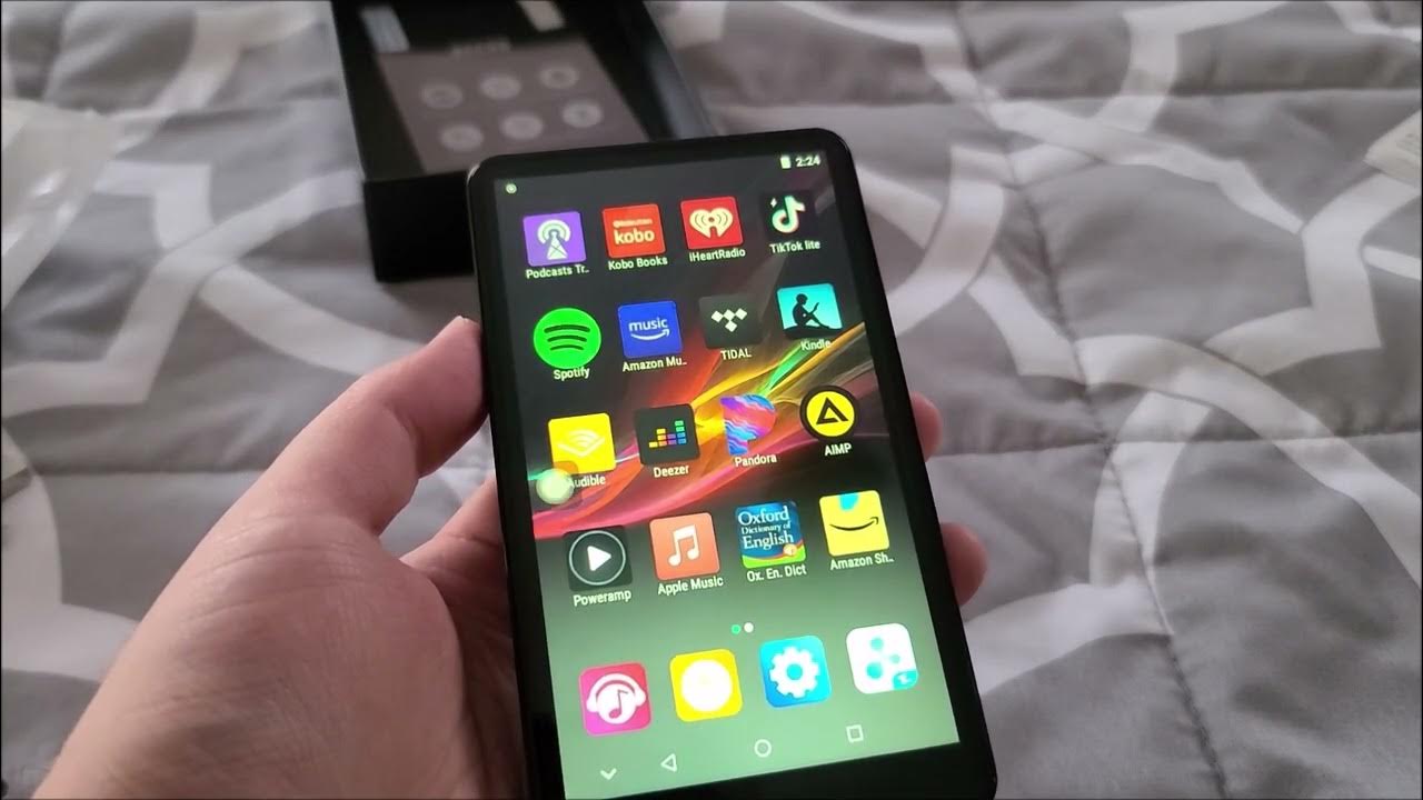 World's Best MP3 Player?!?! Pecsu P5S 5" IPS Android MP3 Player Review