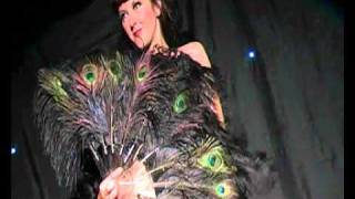 Full Retro Bombshell Miss Pixie Licious News