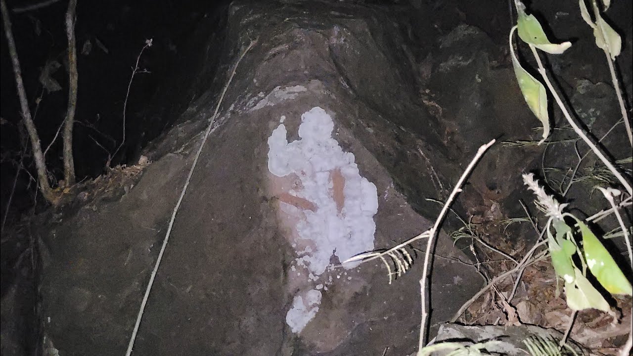 Este lugar me dio  Escalofríos, Las paredes estan llenas de cosas que parecen Fantasmas👻👻