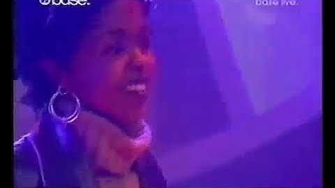 Nas feat  Lauryn Hill   If I ruled the world Live