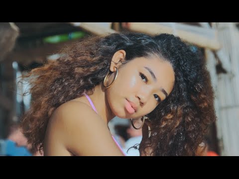 WENDY CATHALINA - AMEZA IZY (Official Video)