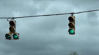 Incandescent TCT 4 section doghouse and 3 section traffic lights *REPLACED*