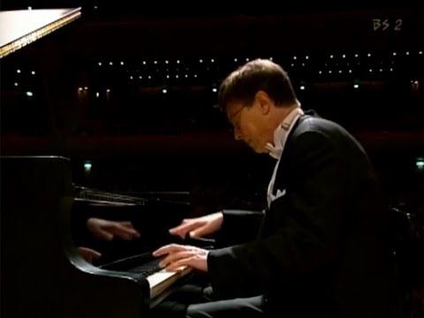 Видео: Peter Serkin - Brahms Piano Concerto No.1 in D minor, Op.15 (Tokyo 2003)