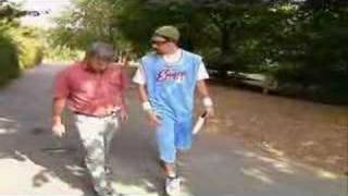 Ali G visits a zoo in the states