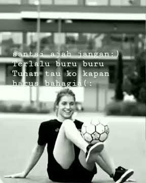 Story wa cewek jago main bola