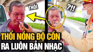 Tài năng không ngại Tuổi tác, bị bắt thổi NỒNG ĐỘ CỒN bác tài trình diễn luôn ca khúc DIỄM XƯA screenshot 1