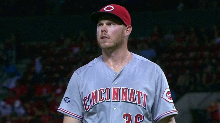 CIN@STL: Phillips induces a 4-6-3 double play