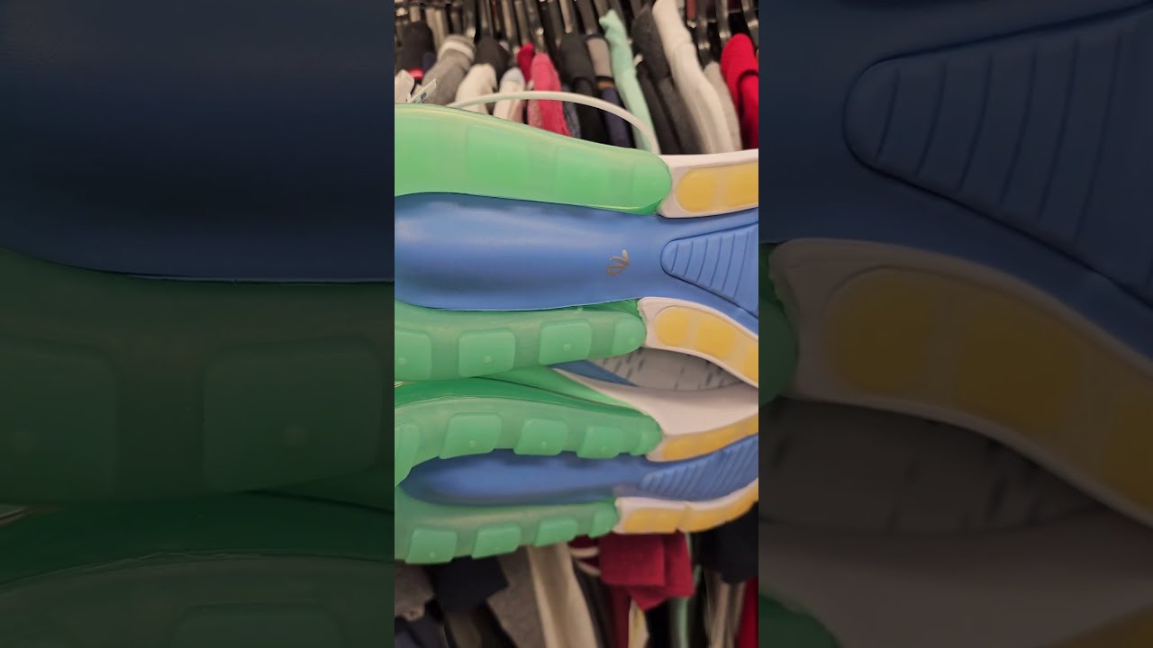 Ross Finds #16: Nike Air Max 270 Green Glow $69 / Don Alpha Cleat Shorts SKU: DX2347-100