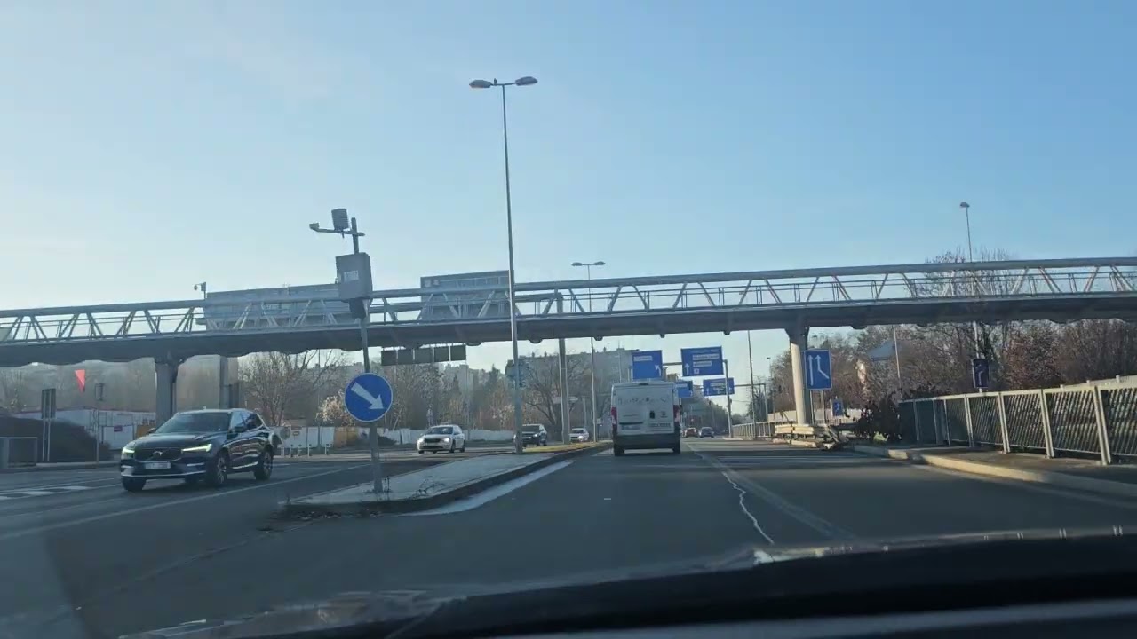 Praha – Hlavní nádraží → Letiště Václava Havla T2 | Jízda autem 