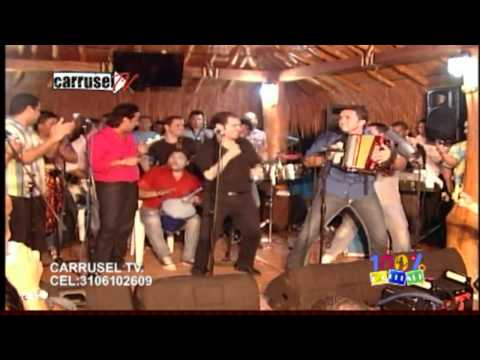 PETER, MARTIN ELIAS Y RAFAEL SANTOS DIAZ EL VIVO VIVE DEL BOBO