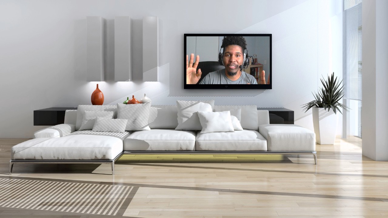 TECH YOUTUBER TURNED TWITCH STREAMER