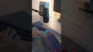 Cross Handed Typing #shorts