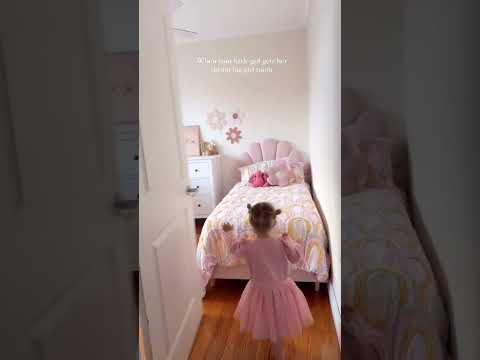 Luxo Living Cosy And Playful Bedroom For Girls Kids Pink Bed Design Inspo 