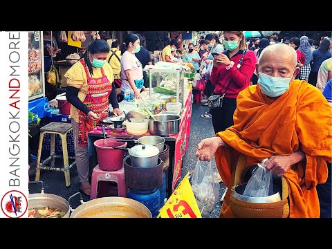 Bangkok's Silom Soi 20: The Place to Be for Street Food Breakfast