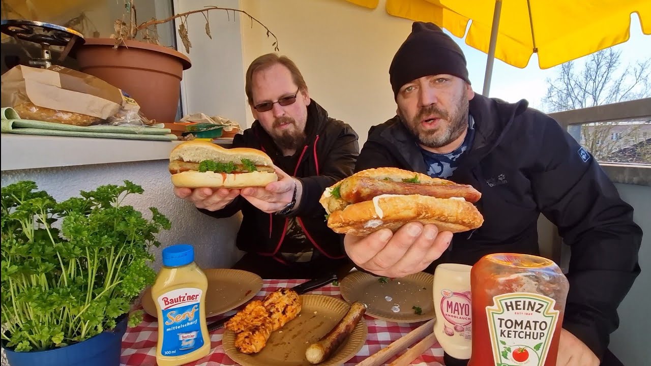 Bratwurst & Steaks vom Grill - grillen und chillen auf dem Balkon (MUKBANG)