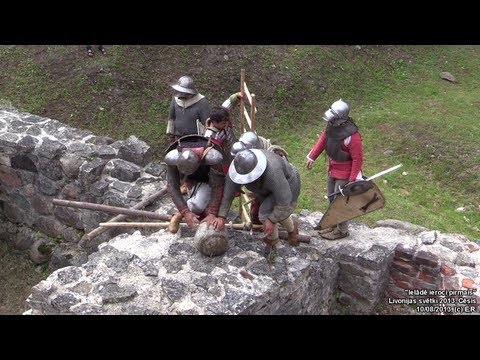 Video: Renesanses gadatirgus svētki Losandželosā