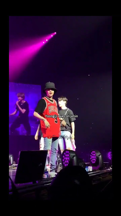 Yoongi's eye's stuck on jimin abs 🤭 | #jimin #sugajimin #suga #bts #yoonmin