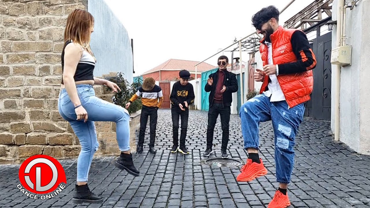 Azeri Qizi Balaxanida bele oynadi 😍 YENİ