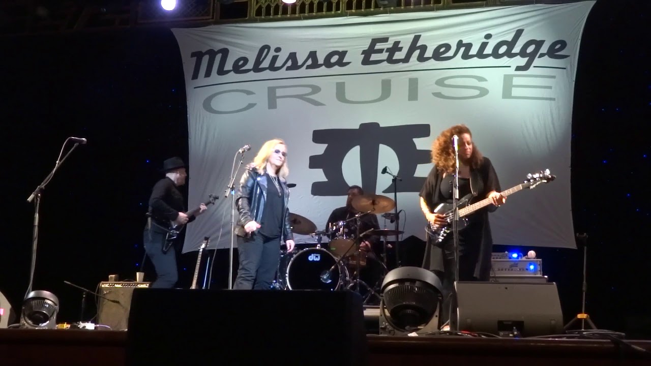 Dwight & Nicole - “Wait” with Melissa Etheridge