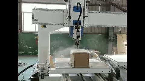 Bent Chair furniture working center ATC CNC machine good price