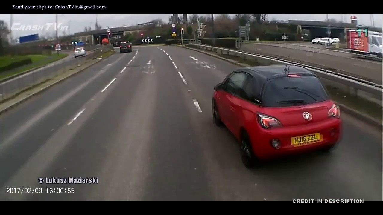 Insane Road Rage / Bad drivers / crash fails USA Canada Germany HD 2017