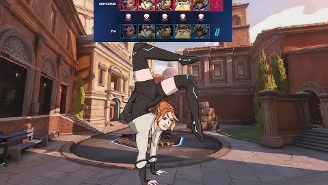 Playing 1v1 mystery duel except I am bad with every hero...