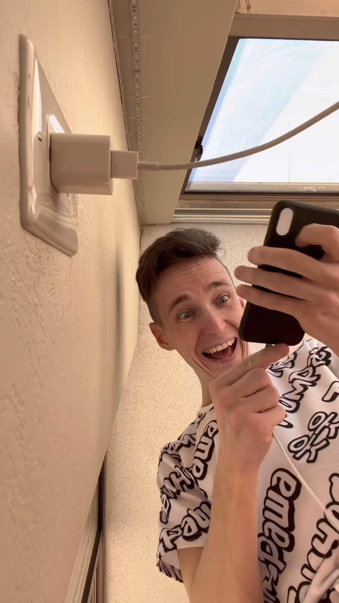 He unplugged my iPhone ? The end… ?