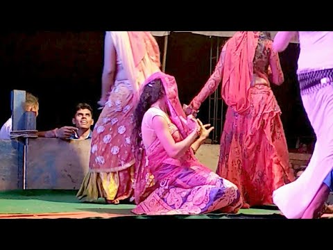 Indian dancer video 16 year girls sexy video Choti  Sapna stage dance Night sexy girls dance 