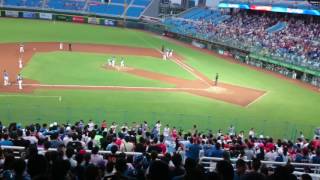 160611 Lamigo vs 統一獅 4下 朱育賢 1,2壘有人 擊出右外野方向1壘安打 帶有1分打點 跑者攻佔1,3壘
