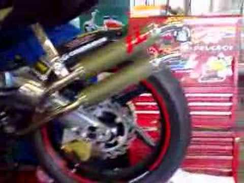 Nice crisp running two stroke GP project bike, filmed in Bridport, Dorset, UK. Turn up your speakers !!!