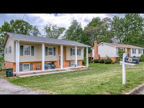 2766 Fletcher St, Salem, VA home video tour