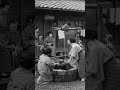 明治中期の下町 長屋で交わされる井戸端会議　#明治 #井戸端会議 #長屋